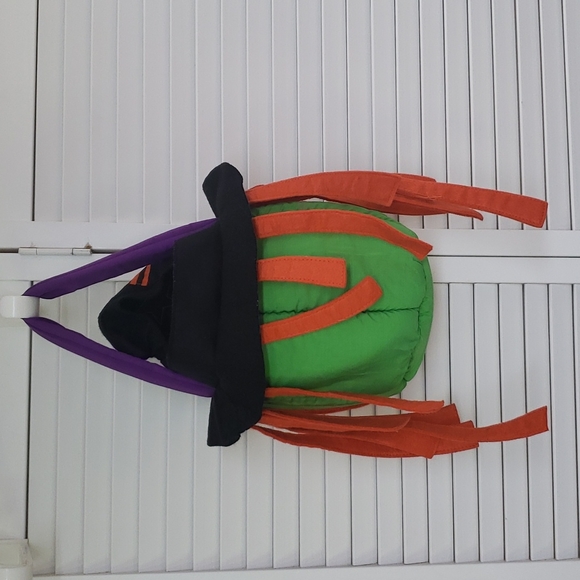 Lillian Vernon TRICK or TREAT Witch Head Candy Bag - Picture 9 of 12